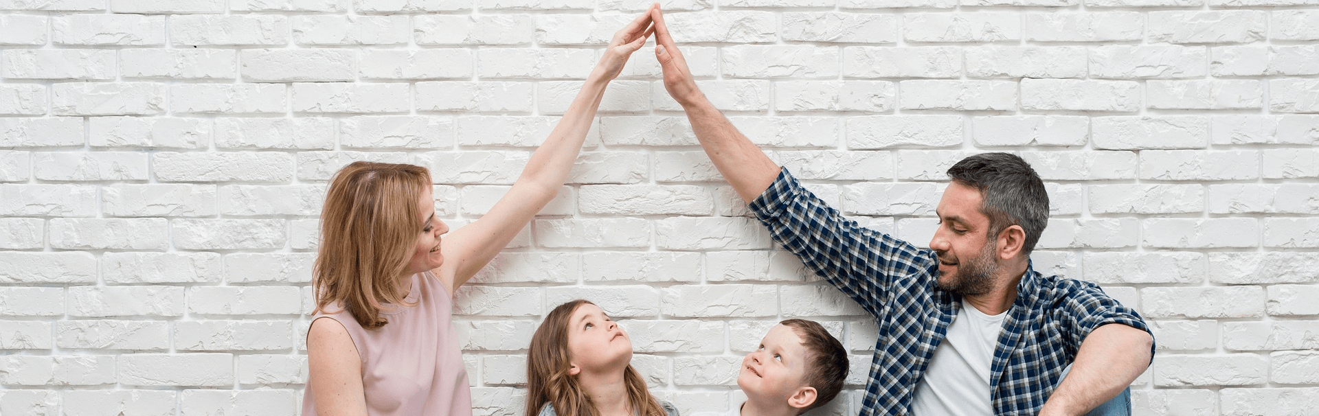 Curso de Raices y Alas: Espacio para madres y padres en crecimiento guiado por Elisabet Aguilar